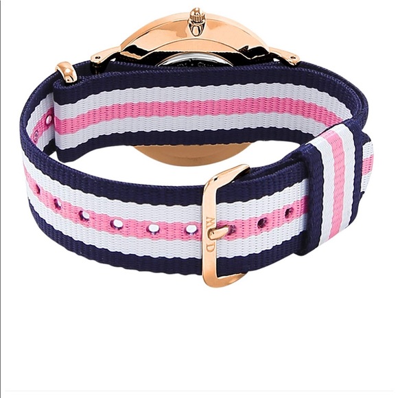 Daniel Wellington CLASSIC SOUTHAMPTON watch - Picture 3 of 5